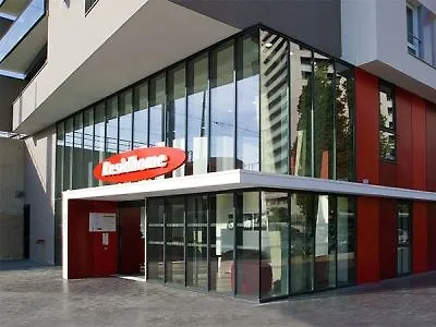 Résidhome Rosa Parks 3*