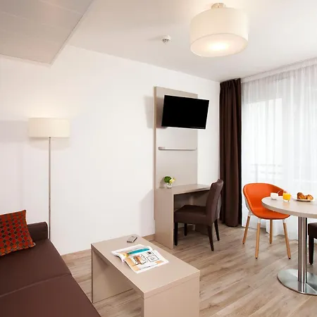 Residhome Rosa Parks 3* פריז