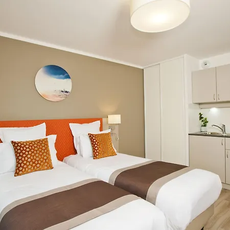 Apartahotel Residhome Rosa Parks