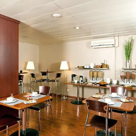 Apartahotel Residhome Rosa Parks