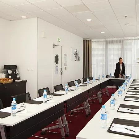 Residhome Rosa Parks Apartahotel 3*